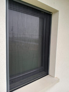 js-habitat-54-expert-volets-et-moustiquaire-pvc